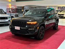 جیپ گراند شیرۆکی